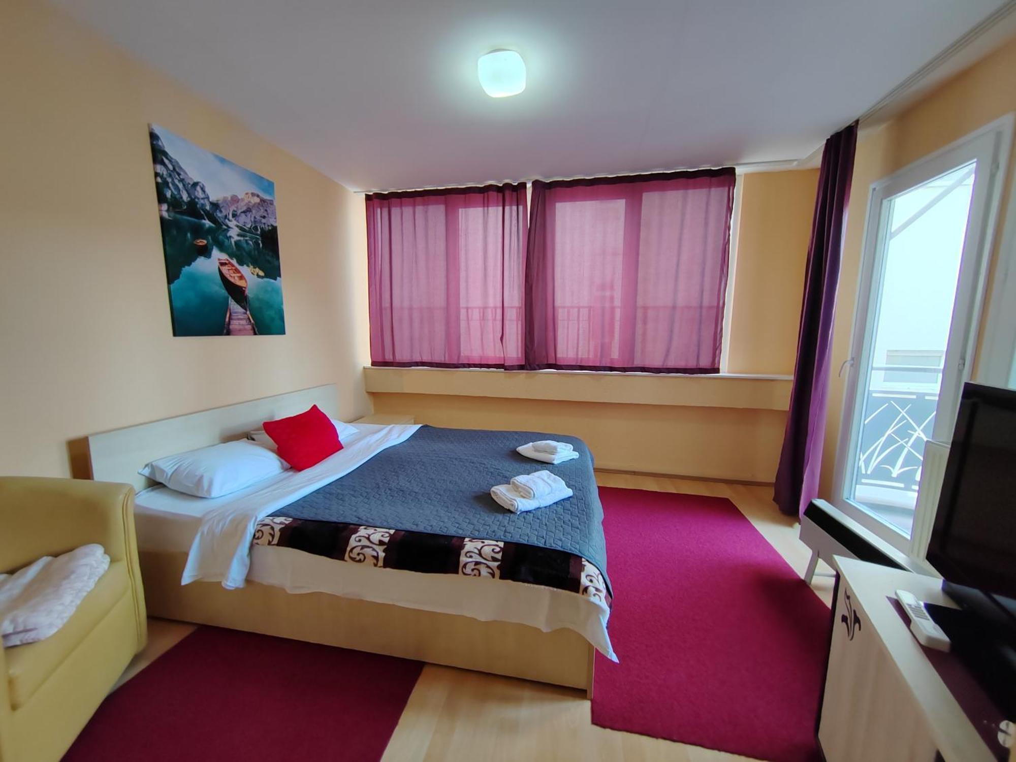 Bed And Breakfast Majesty Ni Δωμάτιο φωτογραφία